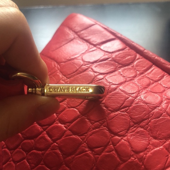 Defaye Black pink leather crossbody bag - Picture 4 of 8